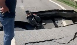 爆料机车女骑手视频播放,惊险瞬间引发网友热议