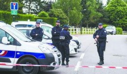 东湖飙车学生爆料视频播放,速度与激情背后的真相
